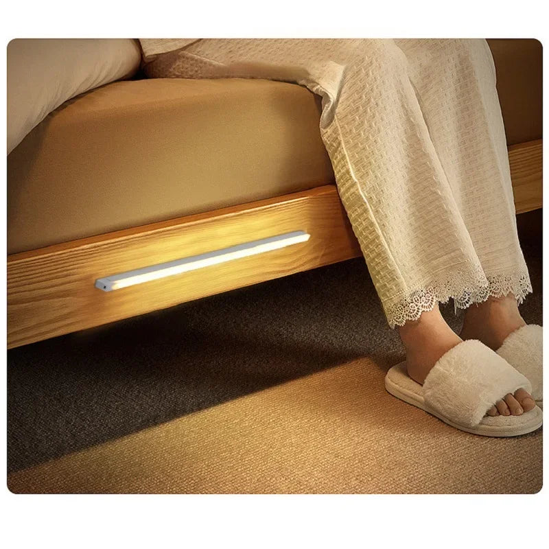 Smart Motion Sensor LED Light – Wireless Rechargeable Night Lamp